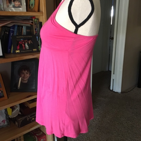 Long halter top - Picture 2 of 5